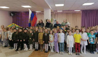 Час мужества "Всем военным посвящаем..." Час мужества "Всем военным посвящаем...".