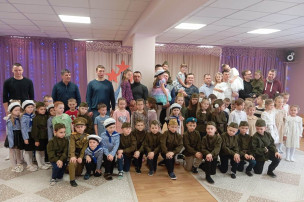 Концертная программа ко Дню Защитника Отечества " Сегодня праздник у вас..." Концертная программа ко Дню Защитника Отечества " Сегодня праздник у вас...".